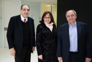 Avec le Professeur Sahel et Jean-Louis Missika. Crédits Pierre-Clément Julien